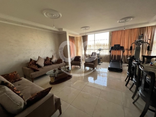 شقة فخمة للإيجار مع تراس في دوحة عرمون ضمن مجمع راقٍ | Luxury Furnished Apartment for Rent