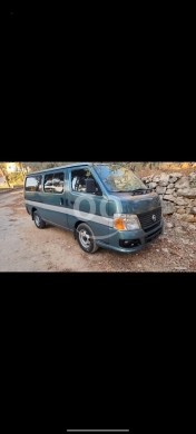 فان نيسان أوران موديل 2007 لون مميز بحالة ممتازة | Nissan Urvan 2007 Clean Van