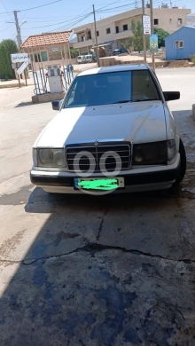 Mercedes 300 موديل 86