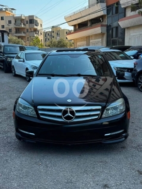 Mercedes C300 model 2011