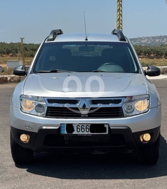 RENAULT DUSTER 2015