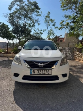 Nissan sunny 2013