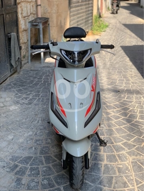 V150 azzo 2026
