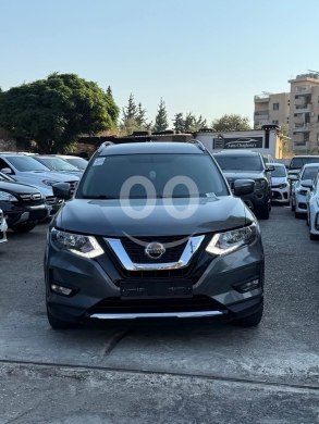 Nissan rogue model 2018