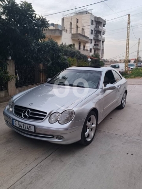 Clk 320 model 2004