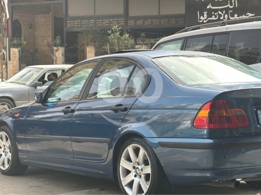 BMW 318i model 2003 — 3