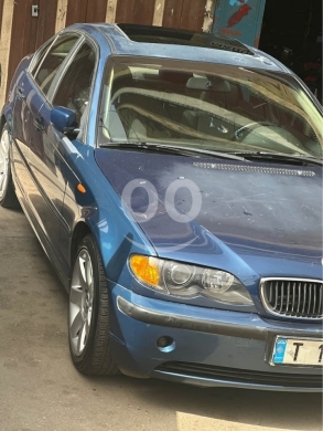 BMW 318i model 2003 — 2