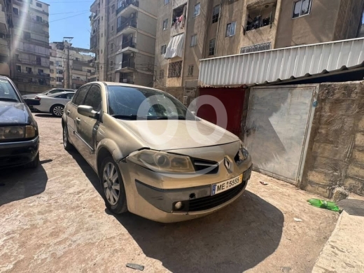 رينو ميغان موديل 2008