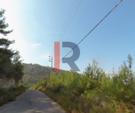 R9-3829 Land for Sale in Keserwan – Mount Lebanon, 1,200 m², Zoning 30/60 — 4