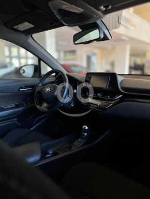 Toyota CHR year 2018 — 5