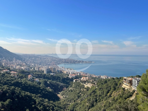 أرض مميزة بمساحة 1311 متر مربع للبيع في كفرحباب مع إطلالة خلابة - 1311 SQM Land for Sale in Kfarhbab