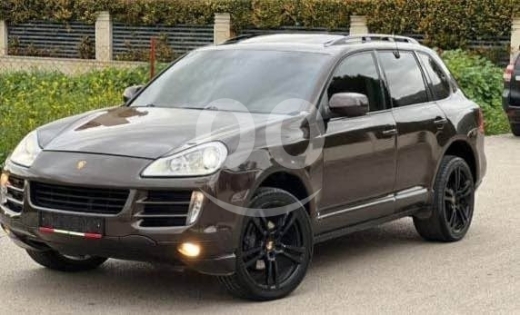 Porsche cayenne model 2009 — 2
