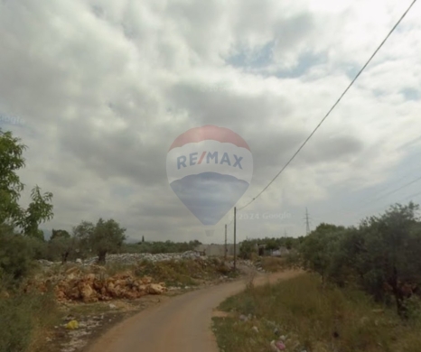 R9-3852 Land for Sale in Biqaa – Koura, 1,821 m², Residential Zoning 25/50أرض للبيع في بق… — 4