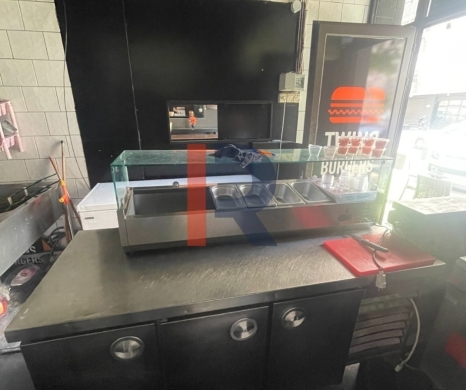 R9-3851 Running Burger Business – Maarad Street, Tripoli, Famous Brand, Equipment, S… — 6