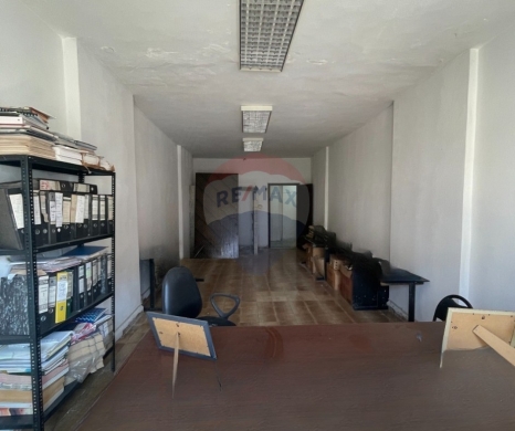 R9-3853 Office for Sale in Boulevard Tripoli – 40 m², Prime Spot, Open Spaceمكتب للبيع في بوليفارد طرابلس – 40 م²، موقع رئيسي، مساحة مفتوحة