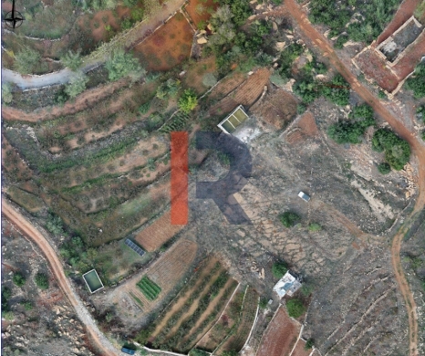 R9-3822 Land for Sale in Niha – Batroun, 1,112 m², Zone A, Zoning 25/50