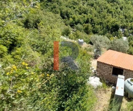 R9-3813 Land for Sale in Hadtoun – Keserwan, 1,565 m², Agricultural — 3