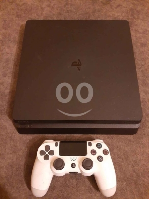 Ps4 slim