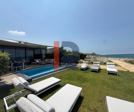 R9-3863 Villa for Sale in Anfeh – Beachfront, 147 m², Sea View, Pool & Garden — 14