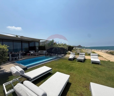 R9-3863 Villa for Sale in Anfeh – Beachfront, 147 m², Sea View, Pool & Gardenفيلا للبيع ف… — 14