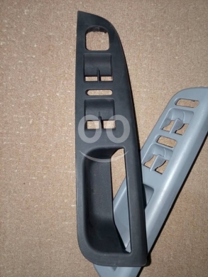 مسكات بواب GOLF 4 5 — 2