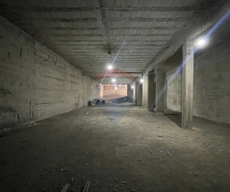 R9-3866 Warehouse for Sale in Monla Street – Tripoli, 507 m², 6 m Heightمستودع للبيع في شارع منلا – طرابلس، 507 م²، ارتفاع 6 أمتار