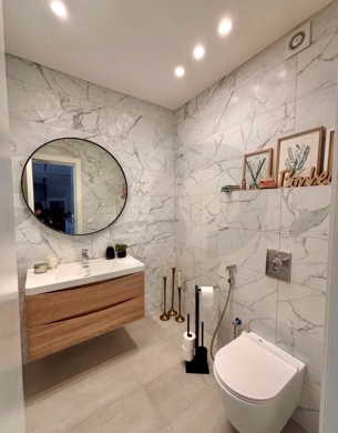 Central heating ,Elevator, 75sqm Cave,Hazmieh/ الحازمية REF#JS134771 — 5