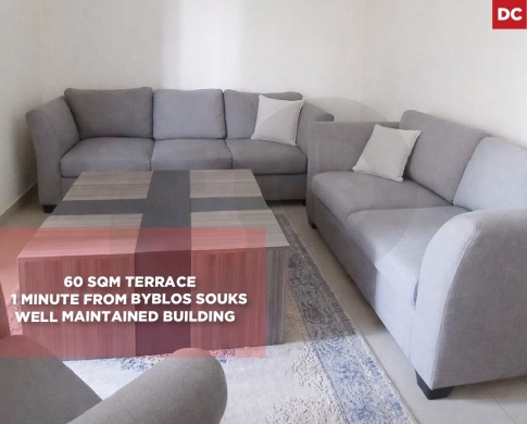 Well maintained building ,1 minute from byblos souks/جبيل REF#DC133913