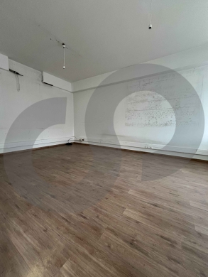 Office for rent in a prime location/Jal El Dib/جل الديب ! REF#OJ132079 — 3