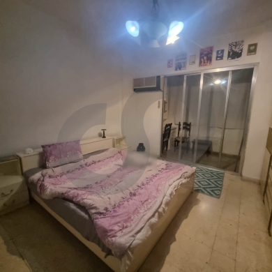 Great deal, prime location, beirut, hamra/الحمرا REF#IZ130749 — 5