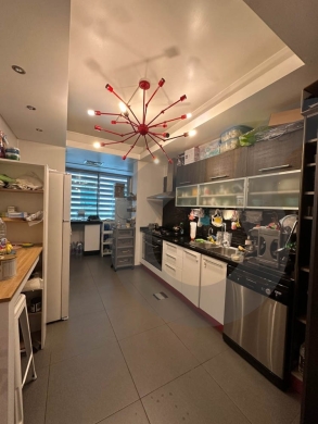Beirut- Sanayeh/الصنايع High Floor Prime Location New Building Payment Facilities — 5