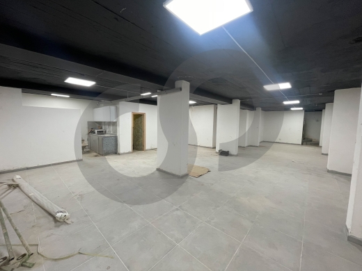 Luxurious, Fully Renovated, Showroom- Ramlet El Bayda REF#TD128966 — 3