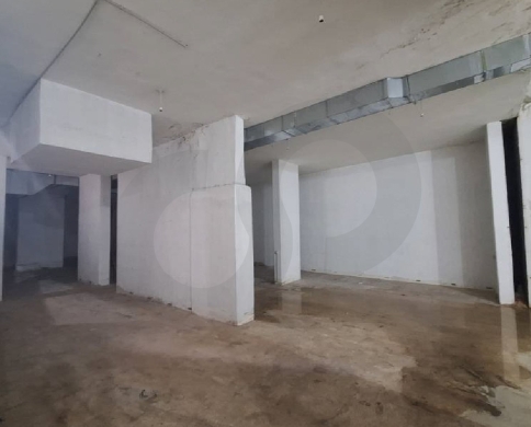 warehouse, Prime Location, 6m height, New Jdeideh/الجديدة REF#BS126405 — 4