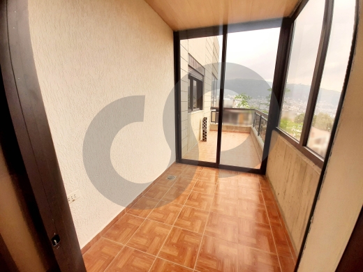 335 sqm Apartment for Sale or Rent in Adma | Spacious with Sea View, Balcony & Garden… — 6