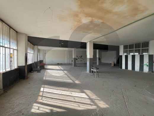 Prime location Ground floor Showroom for Rent in Mkaless REF#CR125872 — 4