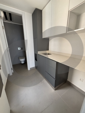 OFFICE - PRIME LOCATION IN DBAYEH ! REF#DF120297 — 5