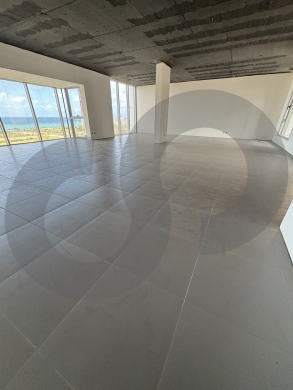 OFFICE - PRIME LOCATION IN DBAYEH ! REF#DF120297 — 3