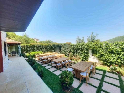 This villa in Feitroun — 4