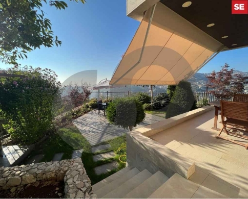 luxurious villa is located in the heart of Feytroun