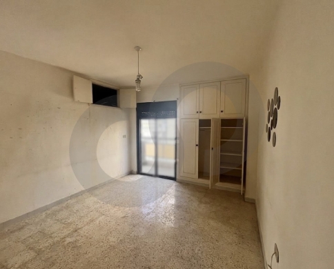 Prime Location/High Floor/Underground Parking/Beirut/Malla-الملا/REF#HL139870 — 4