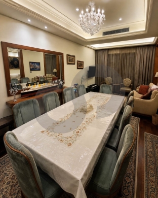 WELL-MAINTAINED BUILDING / SALE / SAKIET AL JANZIR-BEIRUT / ساقية الجنزير / REF#MC139727 — 4