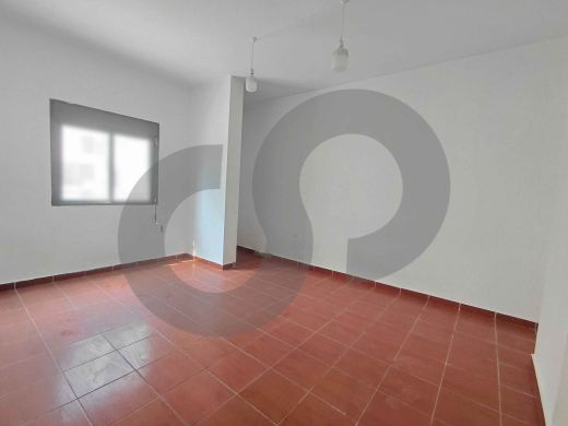 OFFICE/ in a well-maintained building/New Jdeideh,METN//الجديدة الجديدة/Prime Location / … — 4