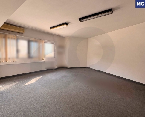 SPACIOUS SHOP IN A PRIME LOCATION FOR RENT / JBEIL-جبيل / REF#MG139603