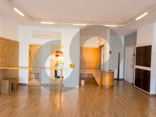 RENTAL OFFICE/prime location on the main road/ Mazraat Yachouh,METN/مزرعة يشوع… — 2