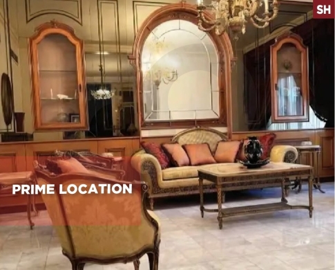 Beirut-Mar Elias/مار إلياس Prime Location / Fully Renovated Fully Decorated /REF#SH139341