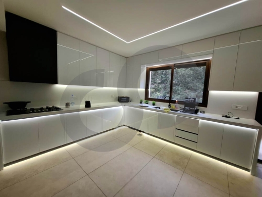 FULLY FURNISHED / SEA VIEW / ADMA-KESEROUAN / أدما / REF#HW139325 — 5
