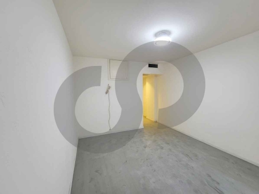 RENT/24/7 Elevator/Water 24/7/ Calm Street/SAKIET AL JANZEER,BEIRUT/ساقية الجنزير / REF#H… — 3