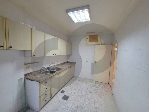 RENT/24/7 Elevator/Water 24/7/ Calm Street/SAKIET AL JANZEER,BEIRUT/ساقية الجنزير / REF#H… — 7