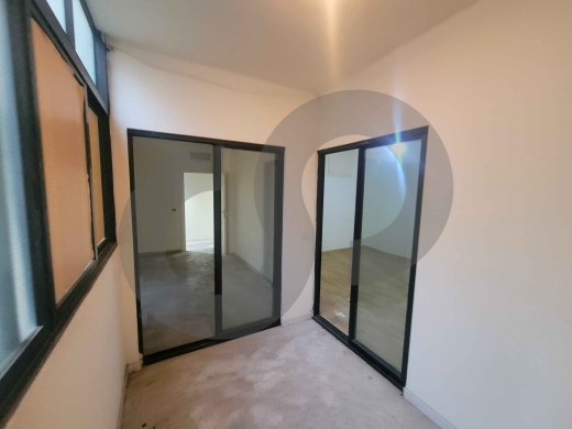 RENT/24/7 Elevator/Water 24/7/ Calm Street/SAKIET AL JANZEER,BEIRUT/ساقية الجنزير / REF#H… — 2