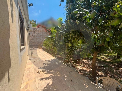FULLY FURNISHED, PRIME LOCATION, BATROUN, REF#RI139006 — 7